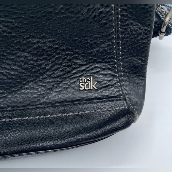 THE SAK Lucia Leather Crossbody Bag and Shoulder Bag Black color. - Picture 13 of 16